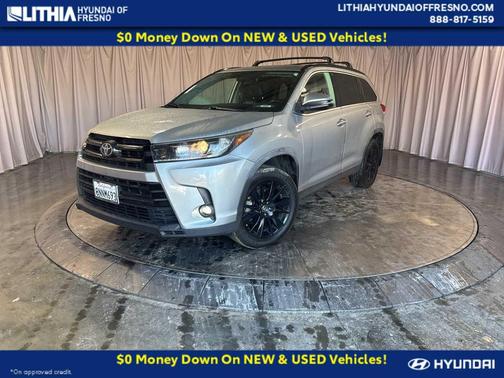 2019 Toyota Highlander SE