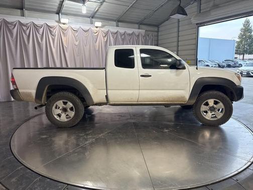 2015 Toyota Tacoma Base