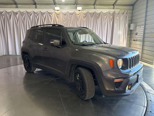 Granite Crystal Metallic Clearcoat 2020 Jeep Renegade Altitude