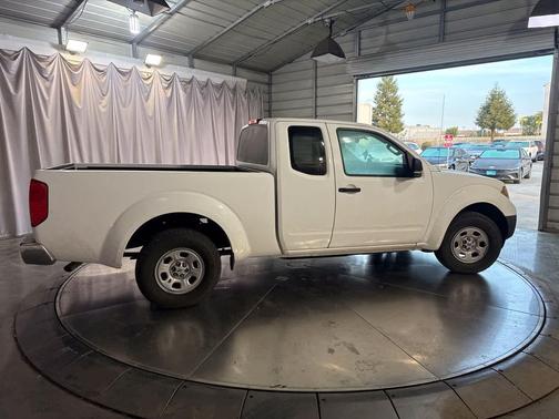 Avalanche 2012 Nissan Frontier S