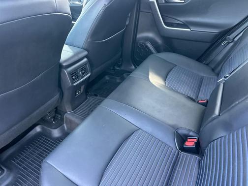 Magnetic Gray Metallic/Midnight Black Metallic 2023 Toyota RAV4 Hybrid SE