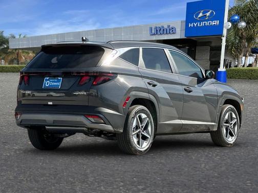 2026 Hyundai TUCSON Hybrid SEL