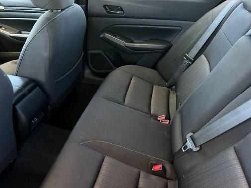Brilliant Silver Metallic 2024 Nissan Altima 2.5 SV