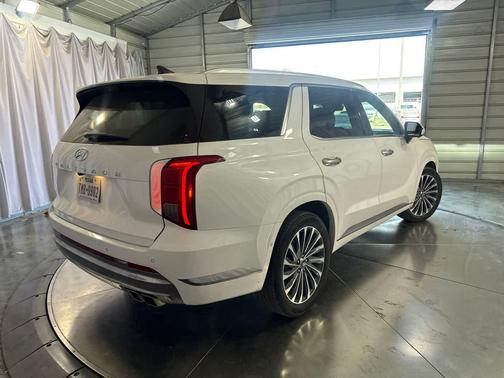 Hyper White 2024 Hyundai PALISADE Calligraphy
