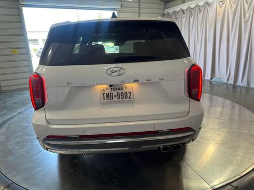 Hyper White 2024 Hyundai PALISADE Calligraphy