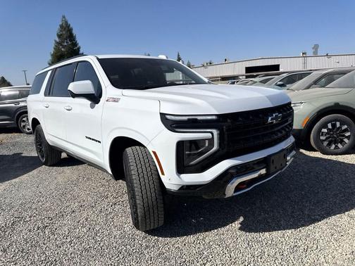 Summit White 2026 Chevrolet Suburban Z71