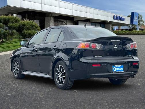 2017 Mitsubishi Lancer ES