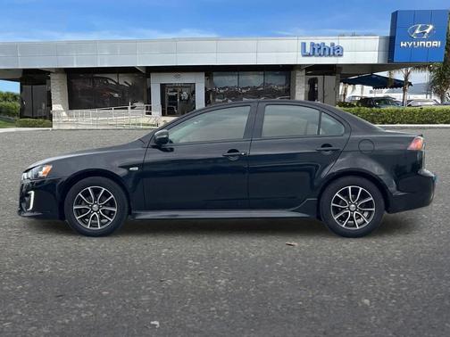 2017 Mitsubishi Lancer ES
