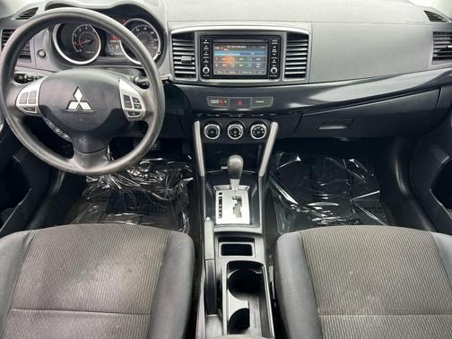 2017 Mitsubishi Lancer ES