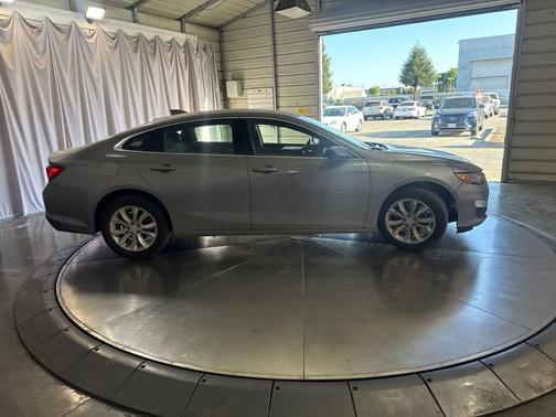Sterling Gray Metallic 2024 Chevrolet Malibu LT