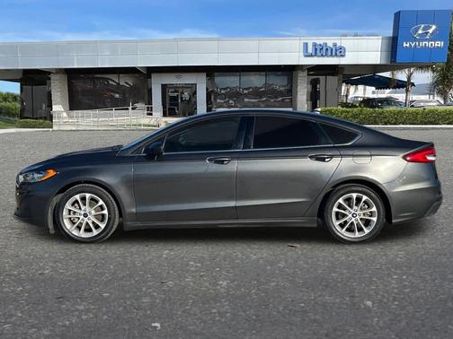 2020 Ford Fusion Hybrid SE