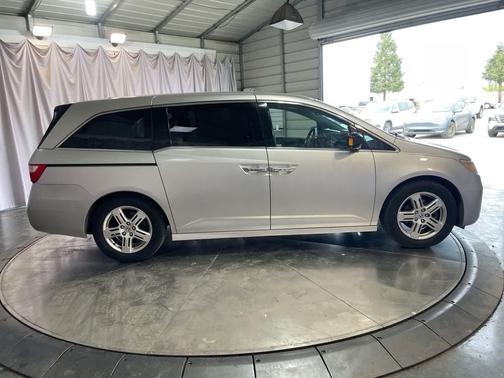 2012 Honda Odyssey 5dr