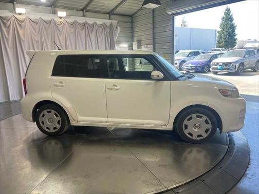 2012 Scion xB Release Series 9.0