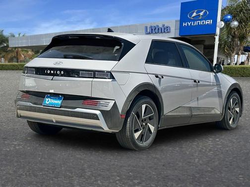 Cyber Gray 2026 Hyundai IONIQ 5 SE