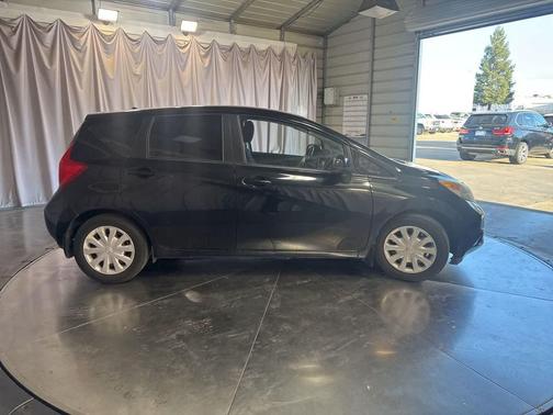 Super Black 2014 Nissan Versa Note SV