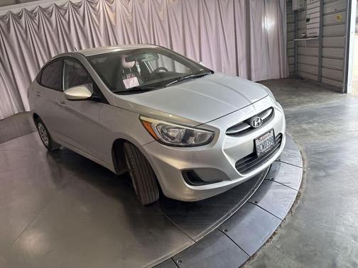 Ironman Silver Metallic 2016 Hyundai Accent SE
