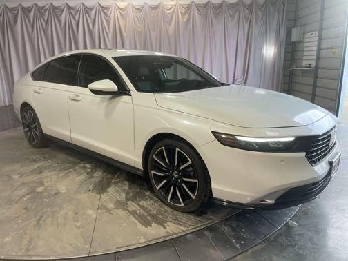 2024 Honda Accord Hybrid Touring