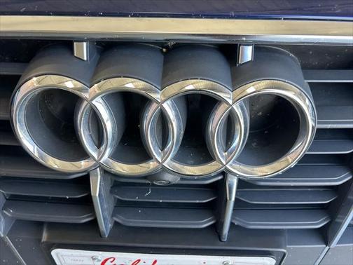 2022 Audi Q7 55 Premium Plus