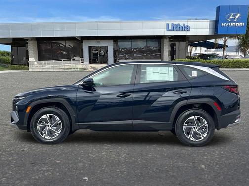 2026 Hyundai TUCSON Hybrid Blue SE