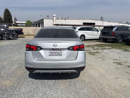 2024 Nissan Versa 1.6 SV