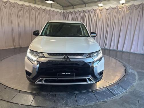 2019 Mitsubishi Outlander ES