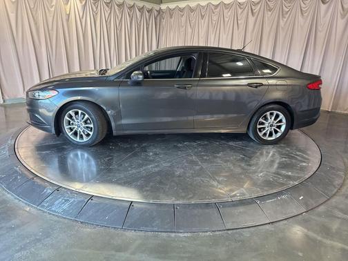 MAGNETIC METALLIC 2017 Ford Fusion SE