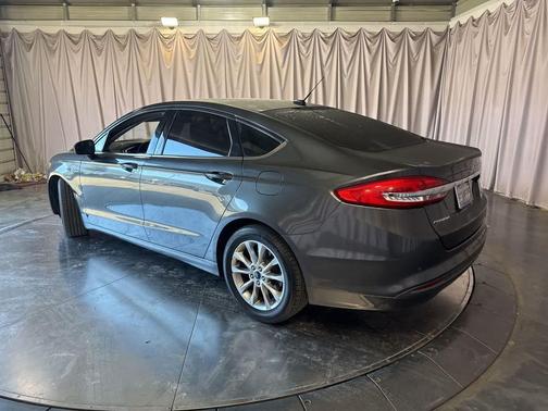 MAGNETIC METALLIC 2017 Ford Fusion SE