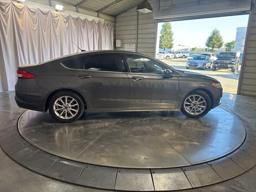 MAGNETIC METALLIC 2017 Ford Fusion SE