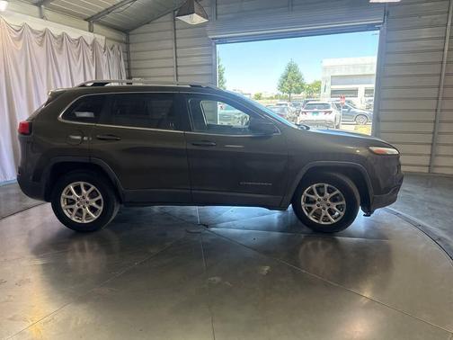 Eco Green Pearlcoat 2015 Jeep Cherokee Latitude