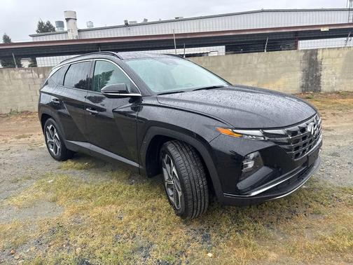 Black Pearl 2024 Hyundai TUCSON Limited