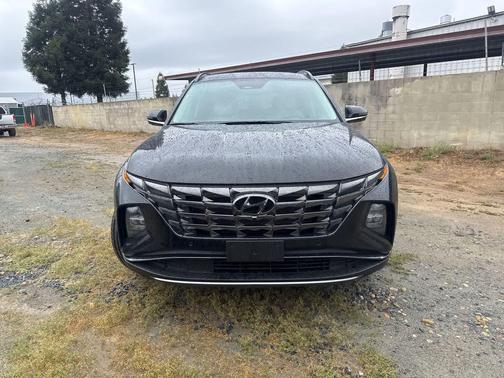 Black Pearl 2024 Hyundai TUCSON Limited