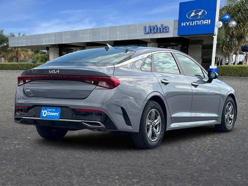 2023 Kia K5 LXS