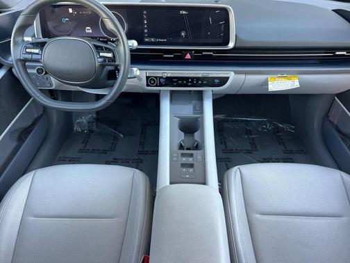 2025 Hyundai IONIQ 6 SEL
