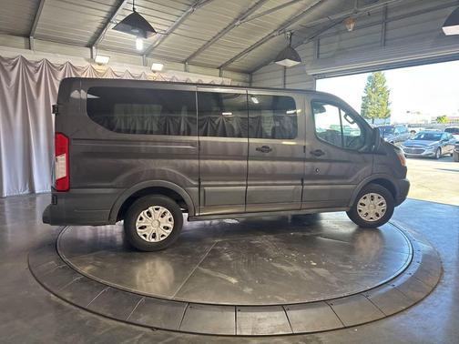 2017 Ford Transit-150 XLT