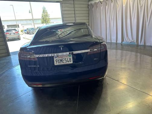 Deep Blue Metallic 2018 Tesla Model S 100D