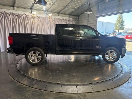 Black 2018 Chevrolet Silverado 1500 1LT