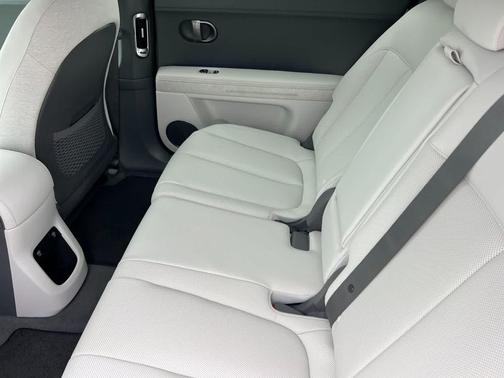Atlas White 2026 Hyundai IONIQ 5 Limited