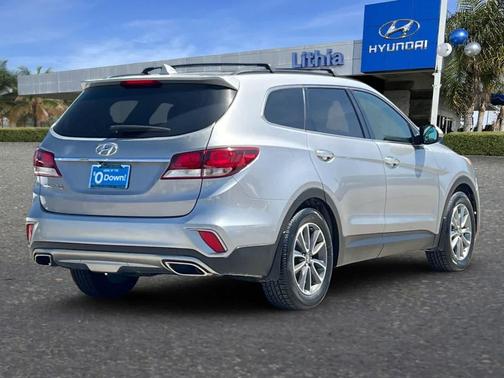 Iron Frost 2018 Hyundai SANTA FE SE