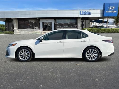 2021 Toyota Camry LE