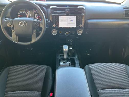 2024 Toyota 4Runner TRD Off Road