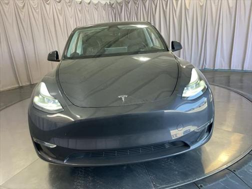 2024 Tesla Model Y Long Range Dual Motor All-Wheel Drive