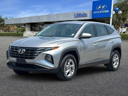 2023 Hyundai TUCSON SE