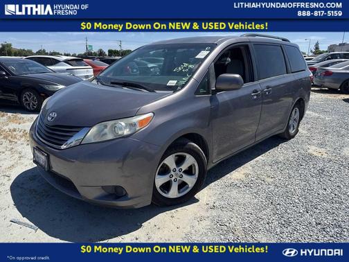 Predawn Gray Mica 2015 Toyota Sienna LE