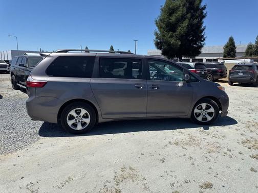 Predawn Gray Mica 2015 Toyota Sienna LE