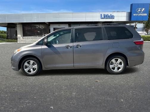 Predawn Gray Mica 2015 Toyota Sienna LE