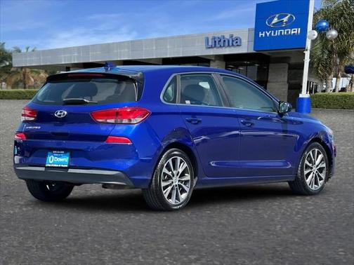 2019 Hyundai Elantra GT Base