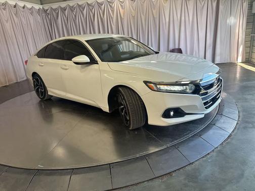 Platinum White Pearl 2020 Honda Accord Sport 1.5T