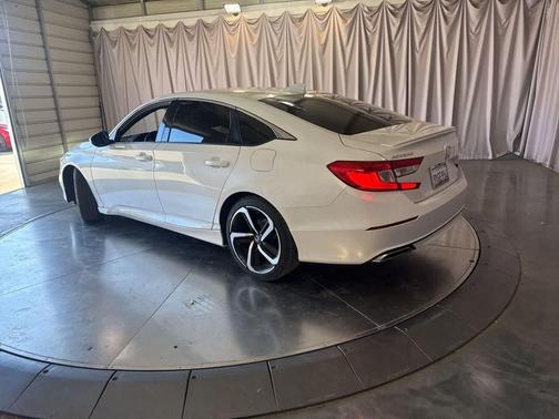 Platinum White Pearl 2020 Honda Accord Sport 1.5T
