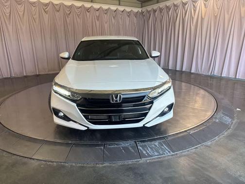 Platinum White Pearl 2020 Honda Accord Sport 1.5T