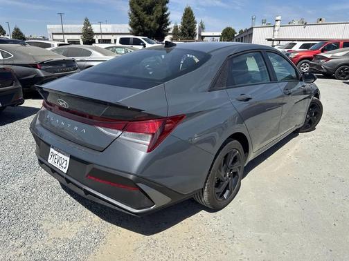 Ecotronic Gray 2026 Hyundai ELANTRA Sport